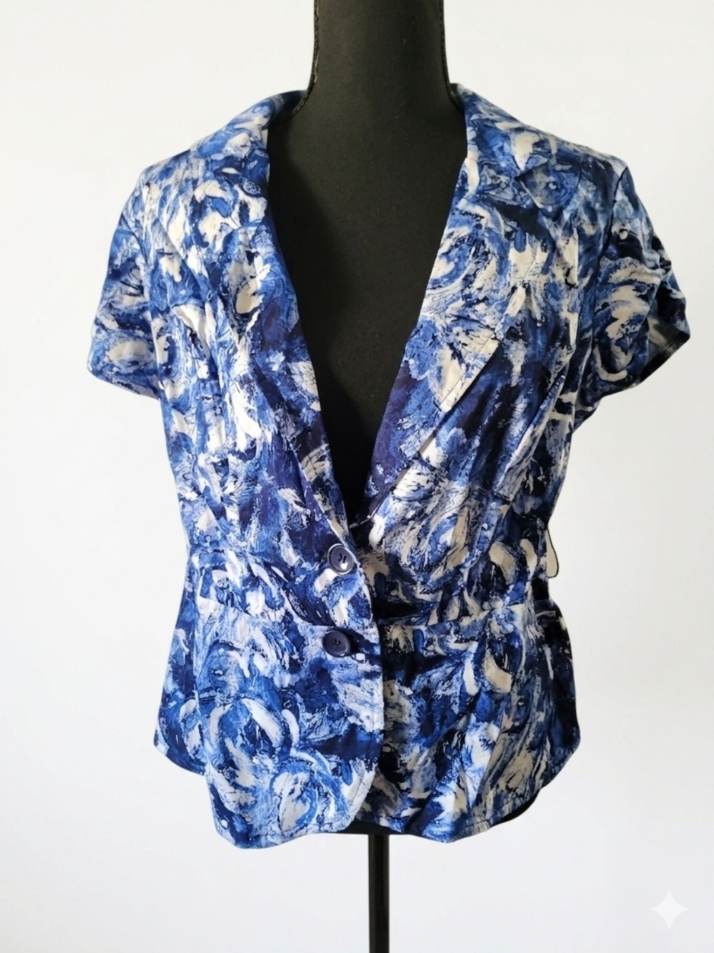 Cato Blue and White Abstract Print Short Sleeve Blazer